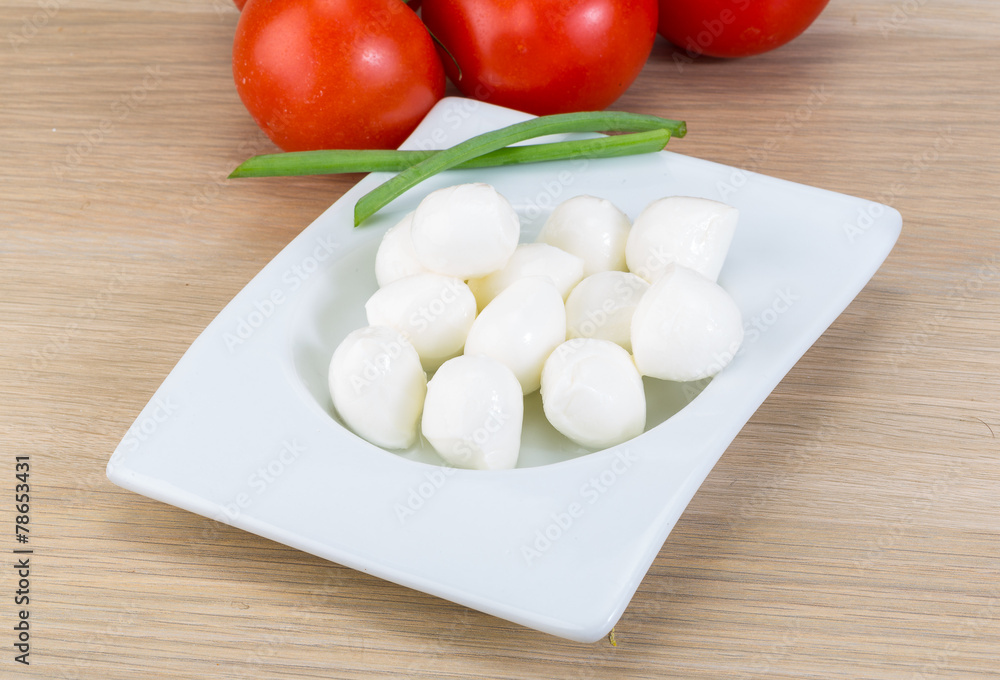 Mozzarella cheese balls Mozzarella cheese balls