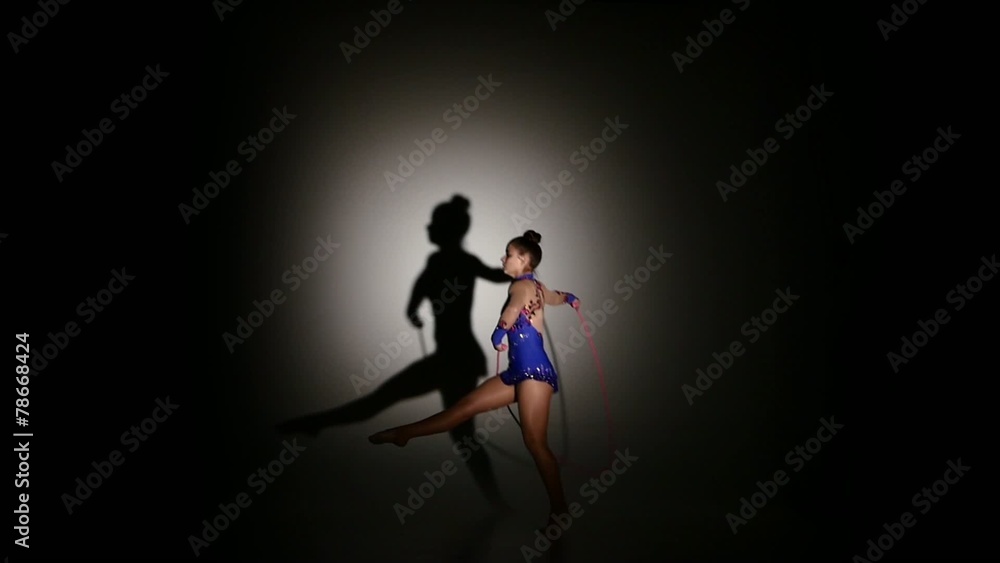 gymnast in blue body paint series expressive artistic dance Stock ビデオ