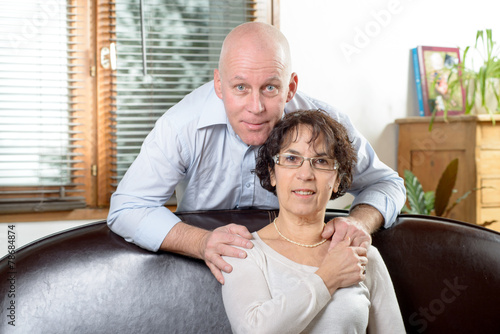 Senior couple on a sofa © Philipimage