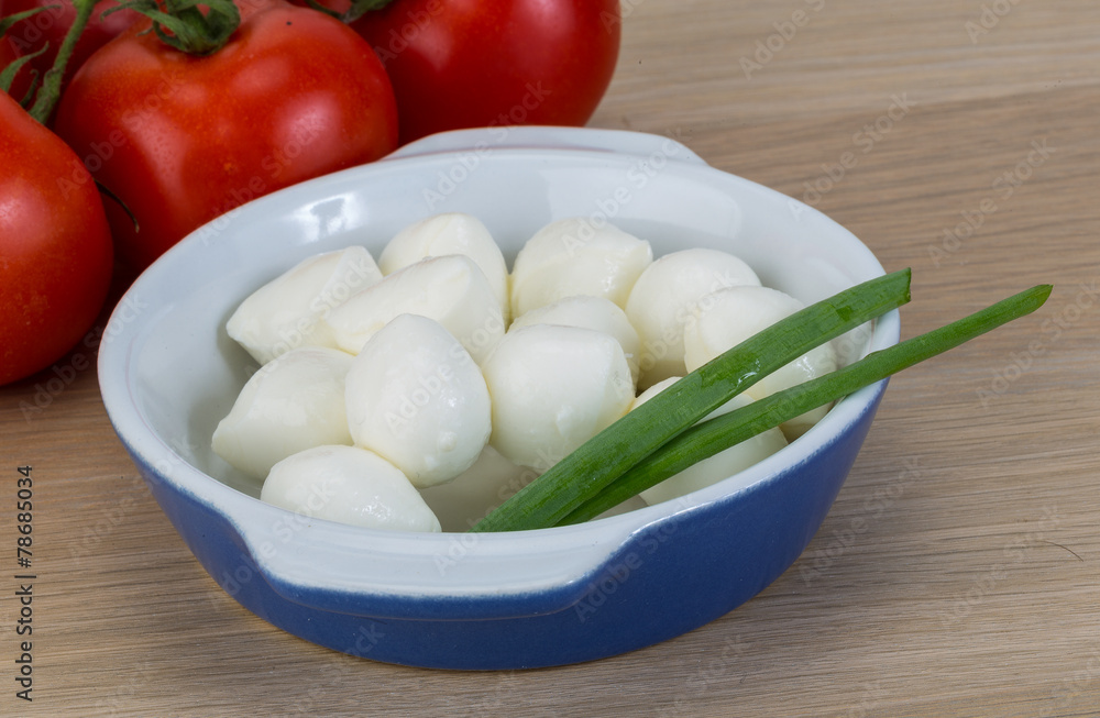 Mozzarella cheese balls