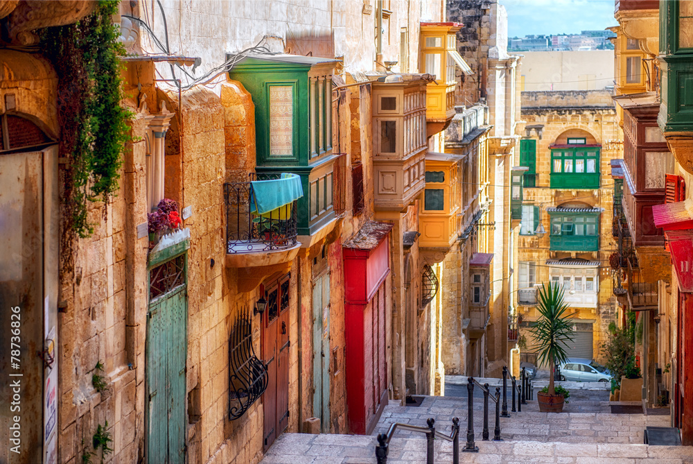 Street of Valletta town - obrazy, fototapety, plakaty 