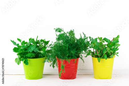 Flavoring greens in buckets