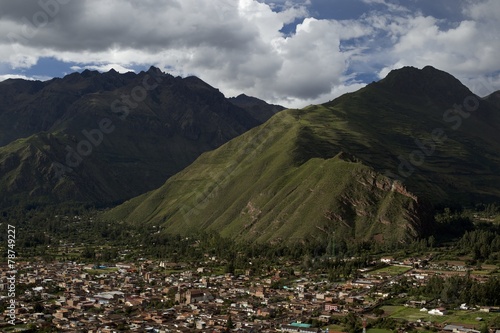 アンデス山間の村