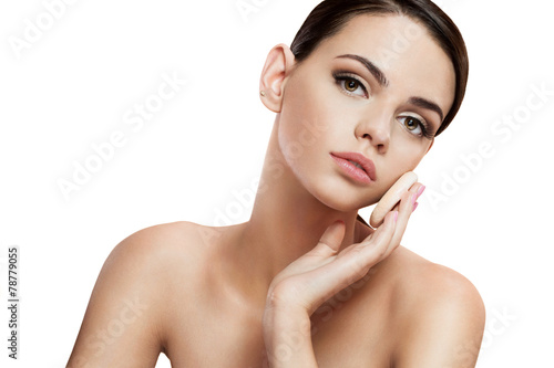 Fotografi Pretty babe enjoy a flawless skin, skin care concept