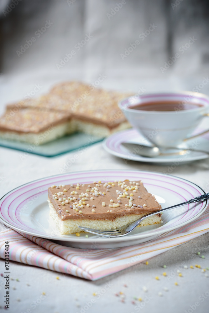 Veganer Kuchen mit Schokocreme Veganer Kuchen mit Schokocreme