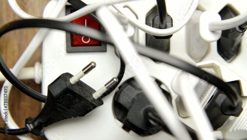 Power strip plethora