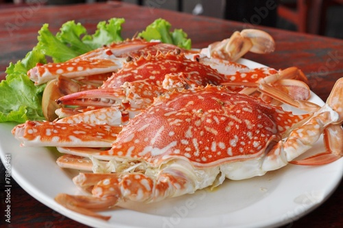 Steamed crab