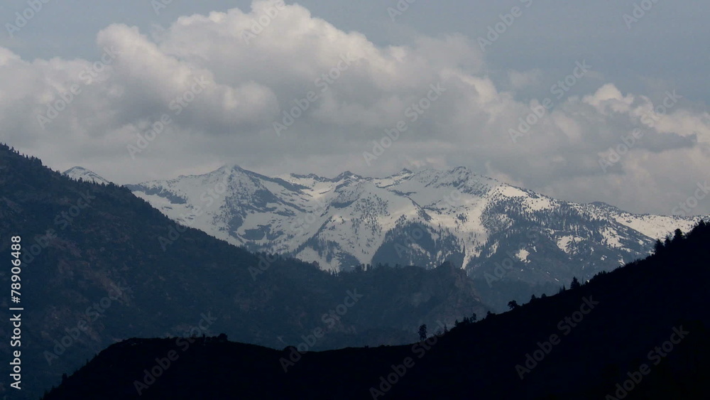 Time Lapse of Mountains & Clouds Time Lapse of Mountains & Clouds