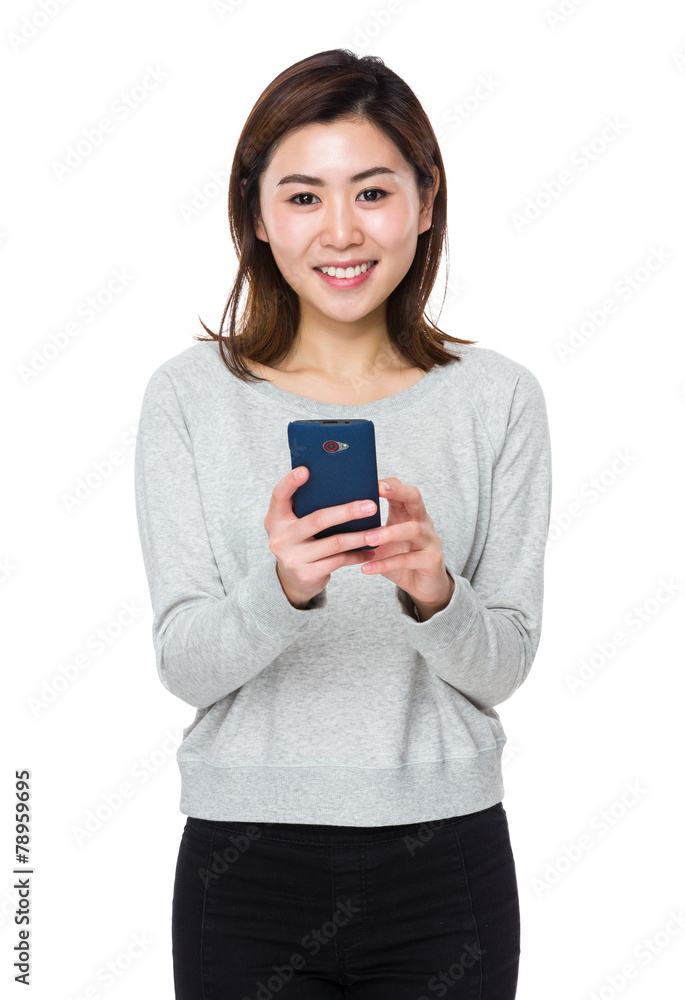 Woman use of cellphone