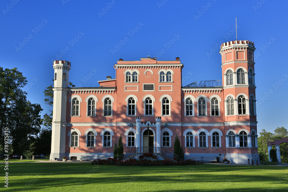 Schloss Birini (2)