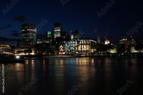 London at night © lulline