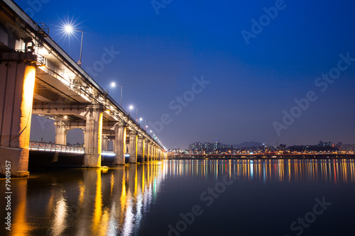 Banpo Bridge at night, Seoul, Soth Korea © Elena Ermakova