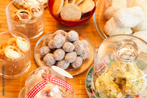 italian cookies - Italienische Kekse und Schokomandeln