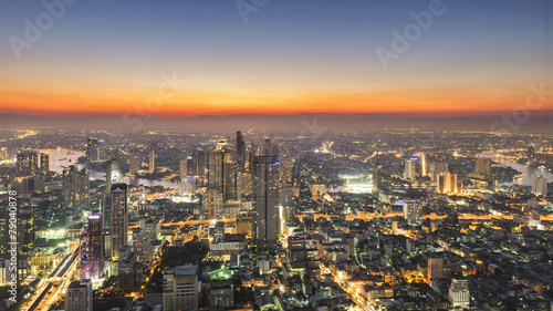 Bangkok skyline © wootthisak