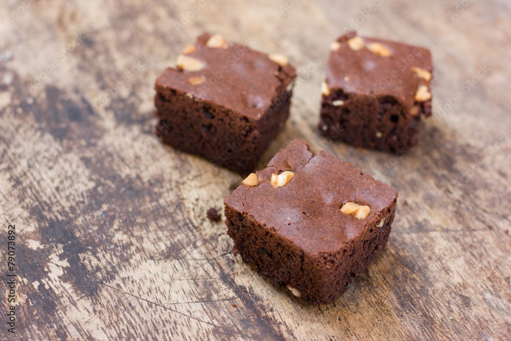 Brownie. Brownie.
