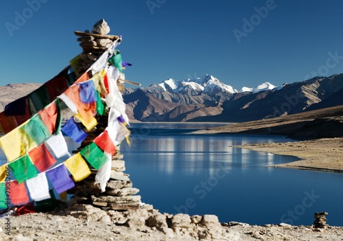 Photography Tso Moriri Lake with prayer flags