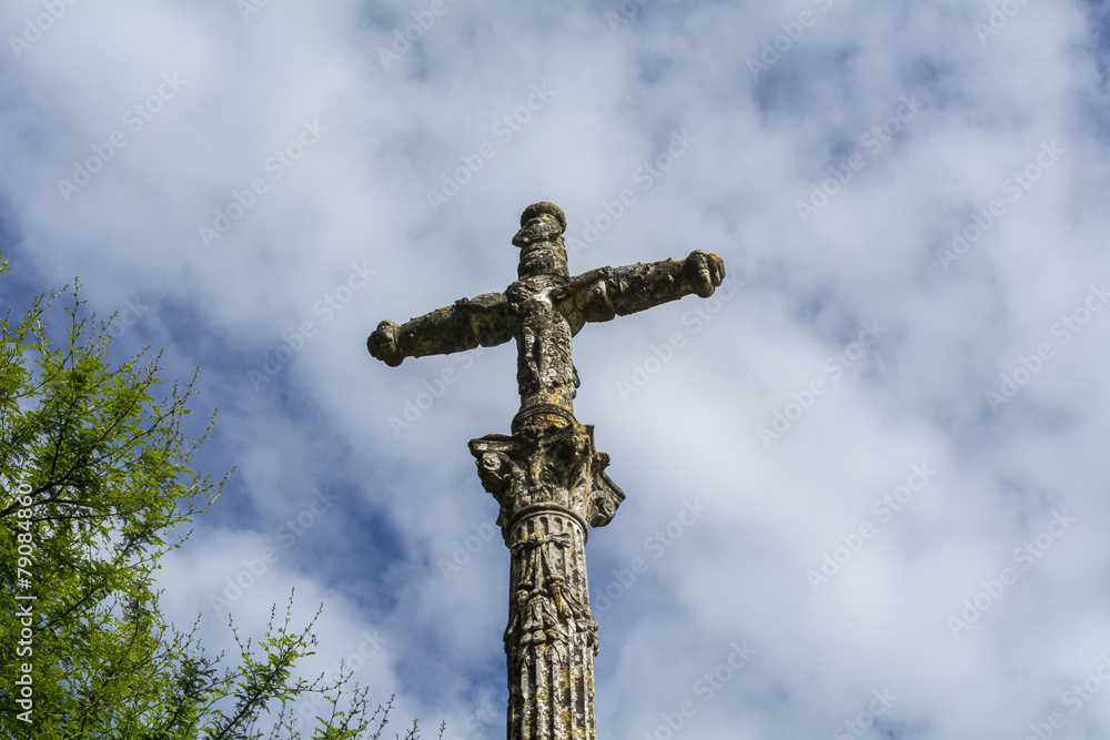 Stone cross, Cartuja monastery