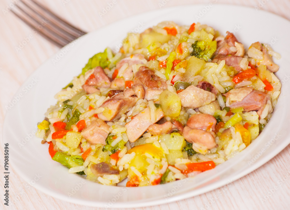 chicken with vegetables and rice