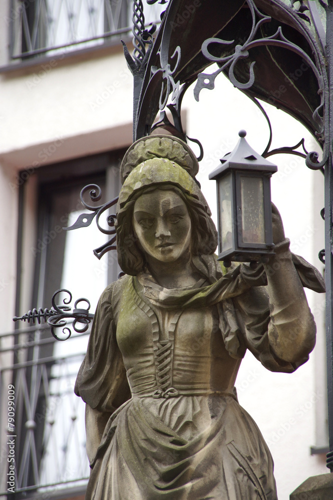 Obraz premium Heinzelmännchenbrunnen in Köln, Deutschland