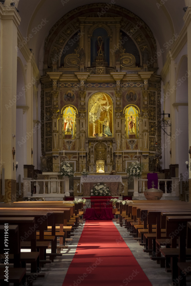 Interior de la iglesia