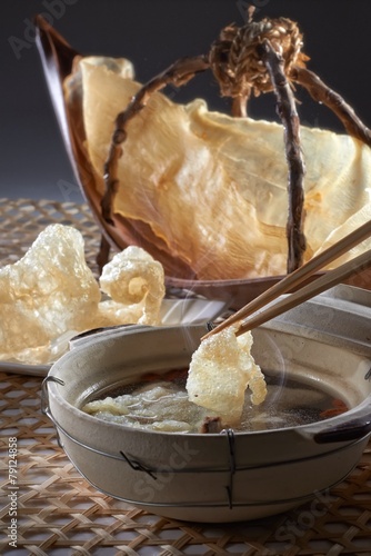 Fish maw soup table set