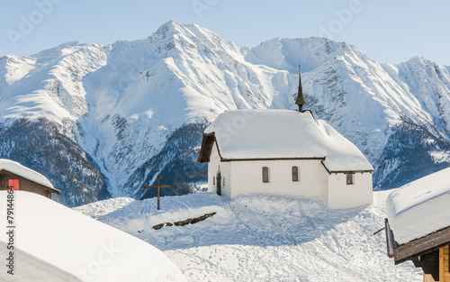 Bettmeralp, Dorf, Bergkapelle, Walliser Alpen, Winter, Schweiz