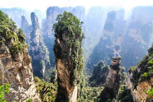 Photography Hallelujah Mountain Peak in Wulingyuan, Zhangjiajie, China