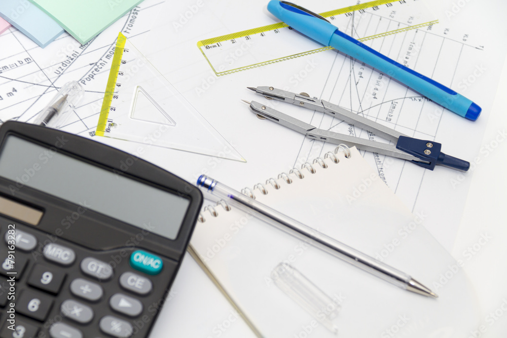 Drawing tools with compass and calculator Drawing tools with compass and calculator