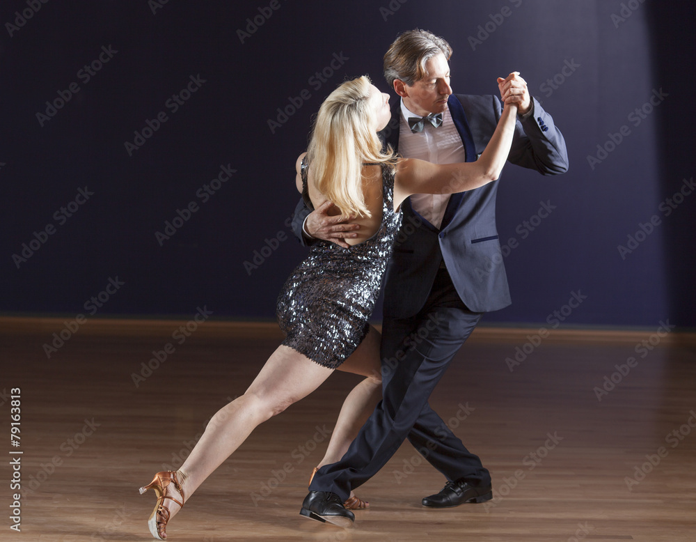 Tango dancing