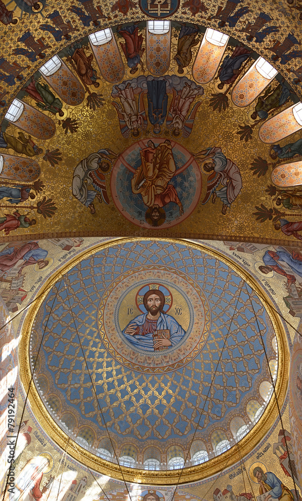The painting on the dome of the Cathedral of the Sea Nikolsokgo