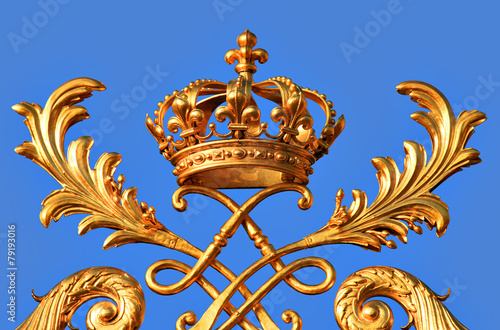 Tableau sur toile Château de Versailles, couronne de la grille royale,