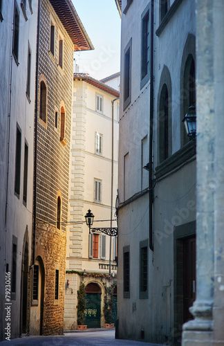 Fototapeta Naklejka Na Ścianę i Meble -  Florentine alley