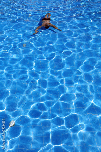 swimmer © salman2