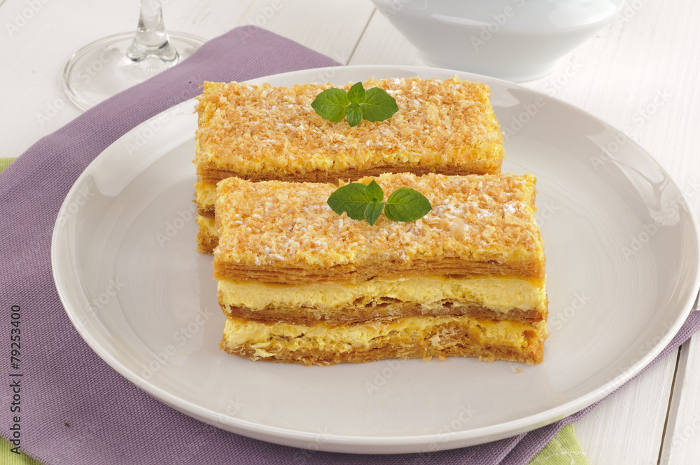 Torta millefoglie Torta millefoglie