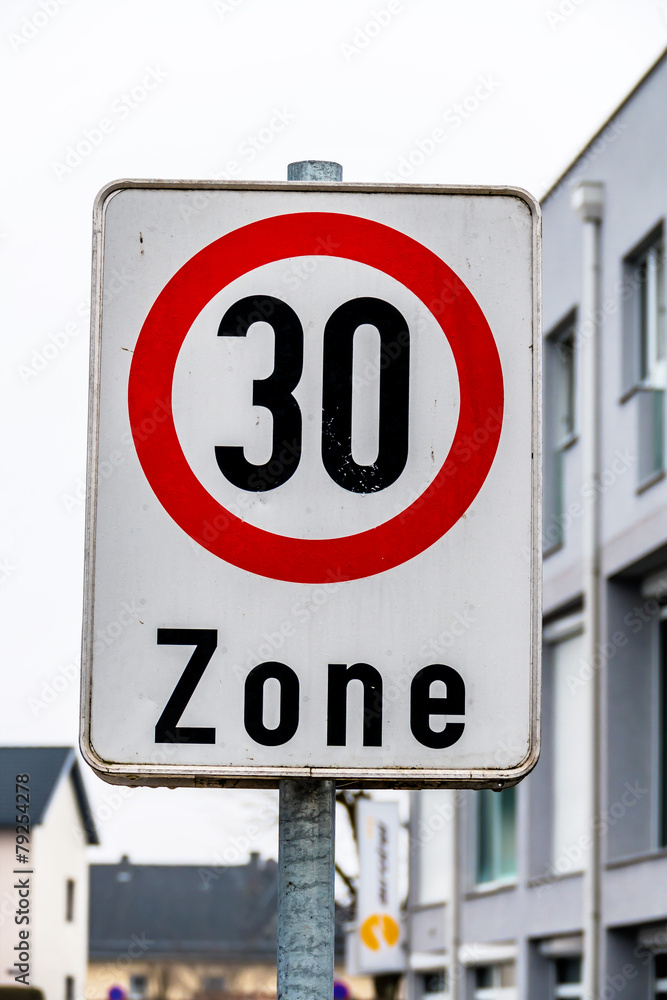 Tempo 30 Zone in der Stadt