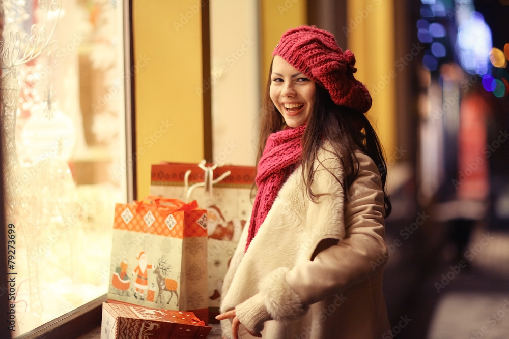 winter evening Portrait of a young girl in the city