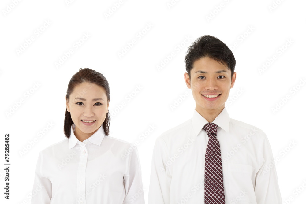 爽やかなビジネスマンとビジネスウーマン