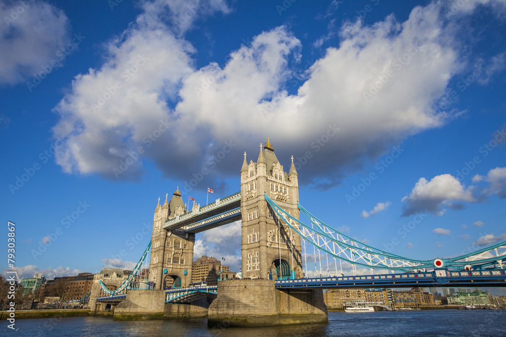 Obraz premium Tower Bridge in London