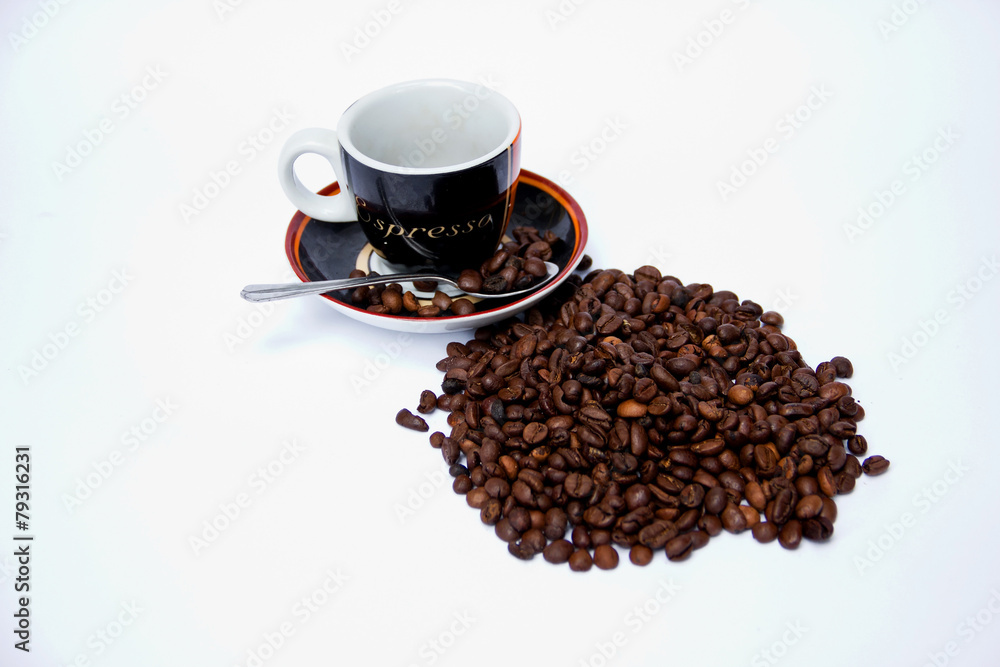 Coffee Cup for Espresso and Coffee Beans Coffee Cup for Espresso and Coffee Beans