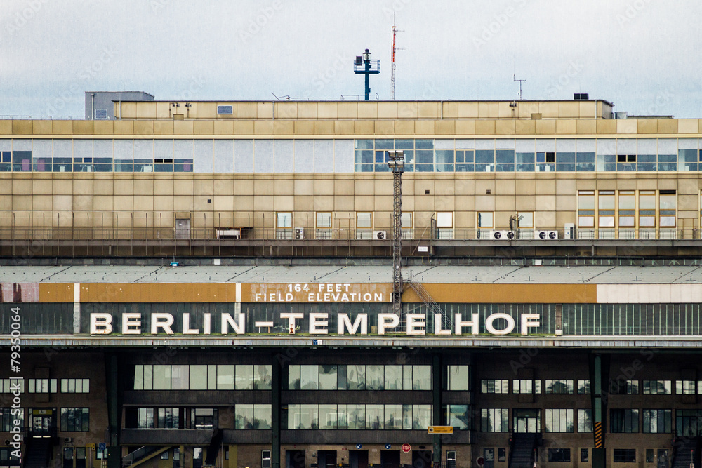 Naklejka premium Berlin Tempelhof II