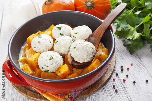 Baked pumpkin and chicken meatballs