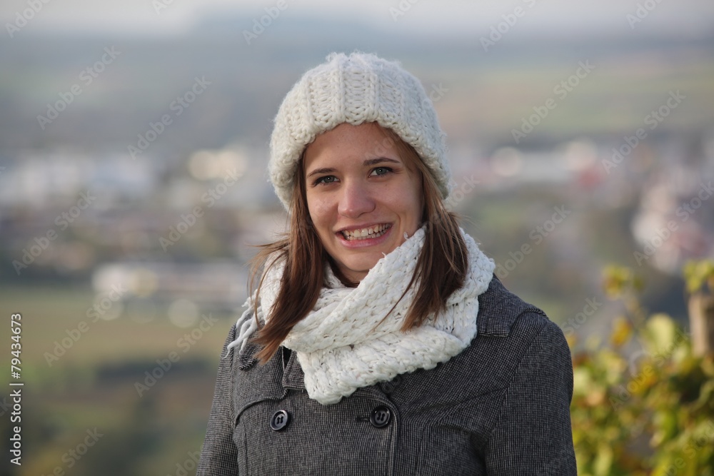 Junge Frau im Herbst Junge Frau im Herbst