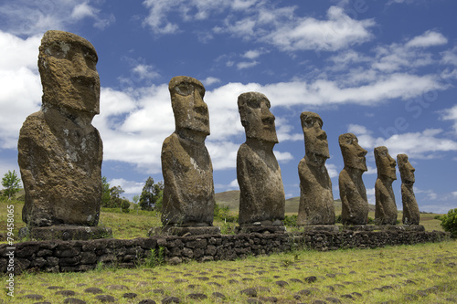 Moai (Osterinsel, Rapa Nui) photo