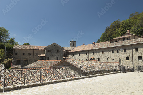 Cortile e tetti,Santuario della verna