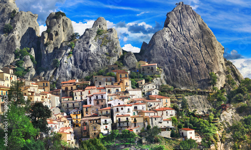 beautiful mountain villages of Italy - Castelmezzano (Basilicata