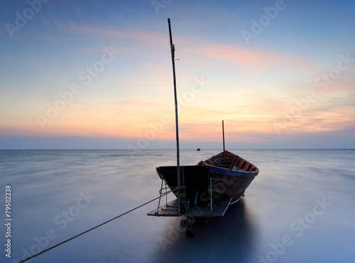 Fototapeta Naklejka Na Ścianę i Meble -  The Fishing boat during sunset , Thailand