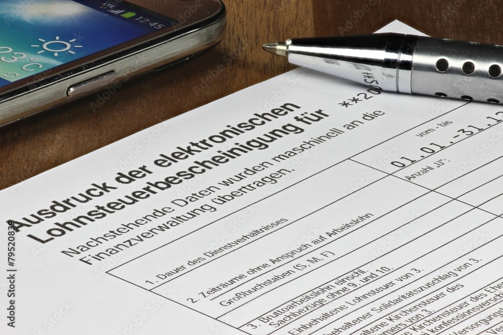 Ausdruck der elektronischen Lohnsteuerbescheinigung Stock Photo Adobe Stock