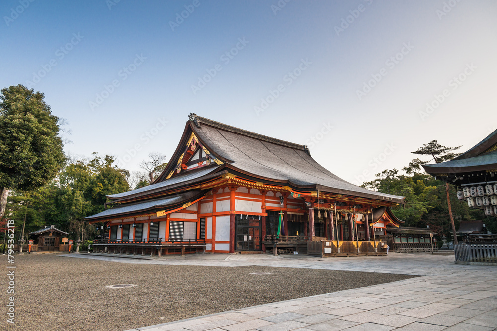 京都　八坂神社　本殿