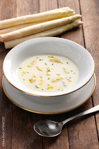 white asparagus cream soup, spargelcremesuppe