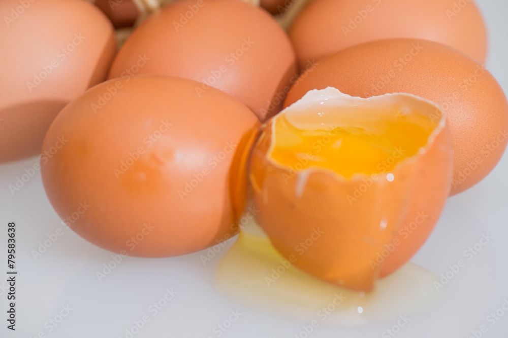 fresh egg and broken eggs isolated on white background fresh egg and broken eggs isolated on white background